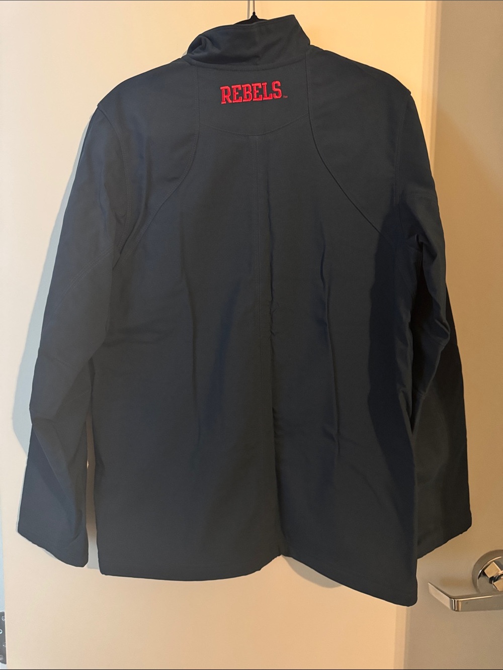 Ole Miss Cutter & Buck + Nike Bundle! 4 pieces included. All Men’s Small! 🔵🔴 - Picture 3 of 13